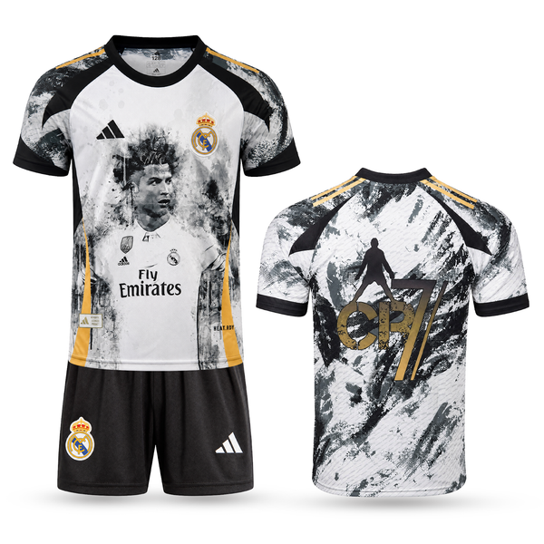 Real Madrid Kids Football Kit, Ronaldo. CR7 Edition