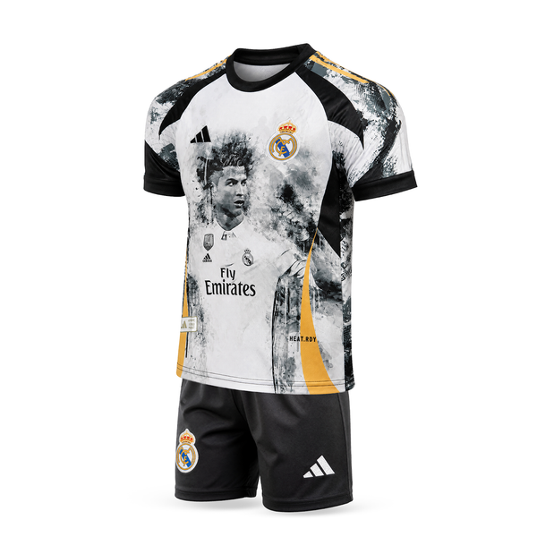 Real Madrid Kids Football Kit, Ronaldo. CR7 Edition