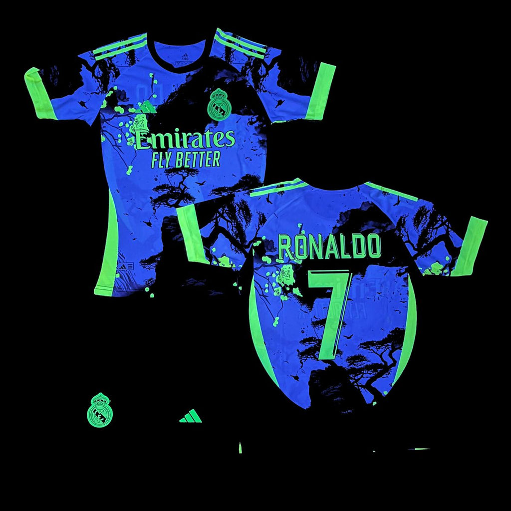 Detská fluorescenčná súprava Real Madrid, Ronaldo. Japonská neónová edícia