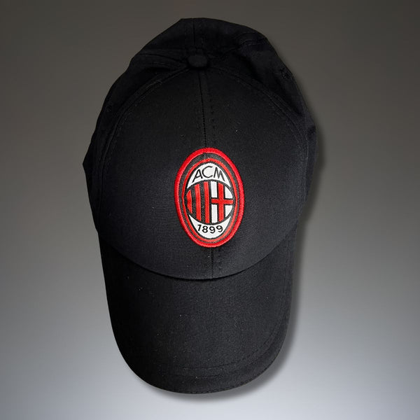 Čiapka s erbom MIlan, čierna