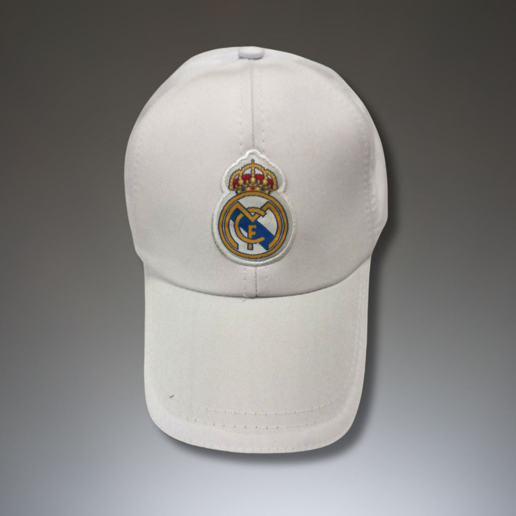 Čiapka s erbom Real Madrid, snehobiela