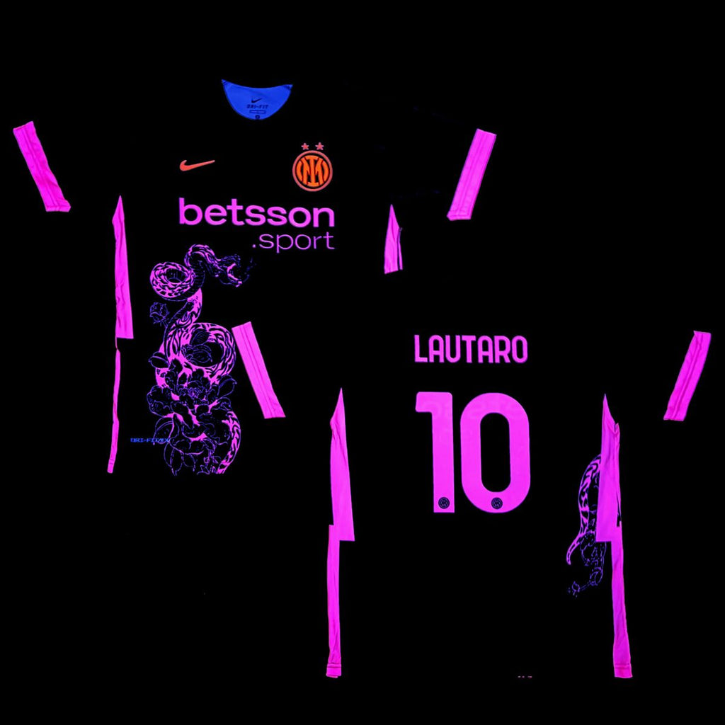 Pánsky fluorescenčný dres Inter, Lautaro. Neonovo ružová hadia edícia
